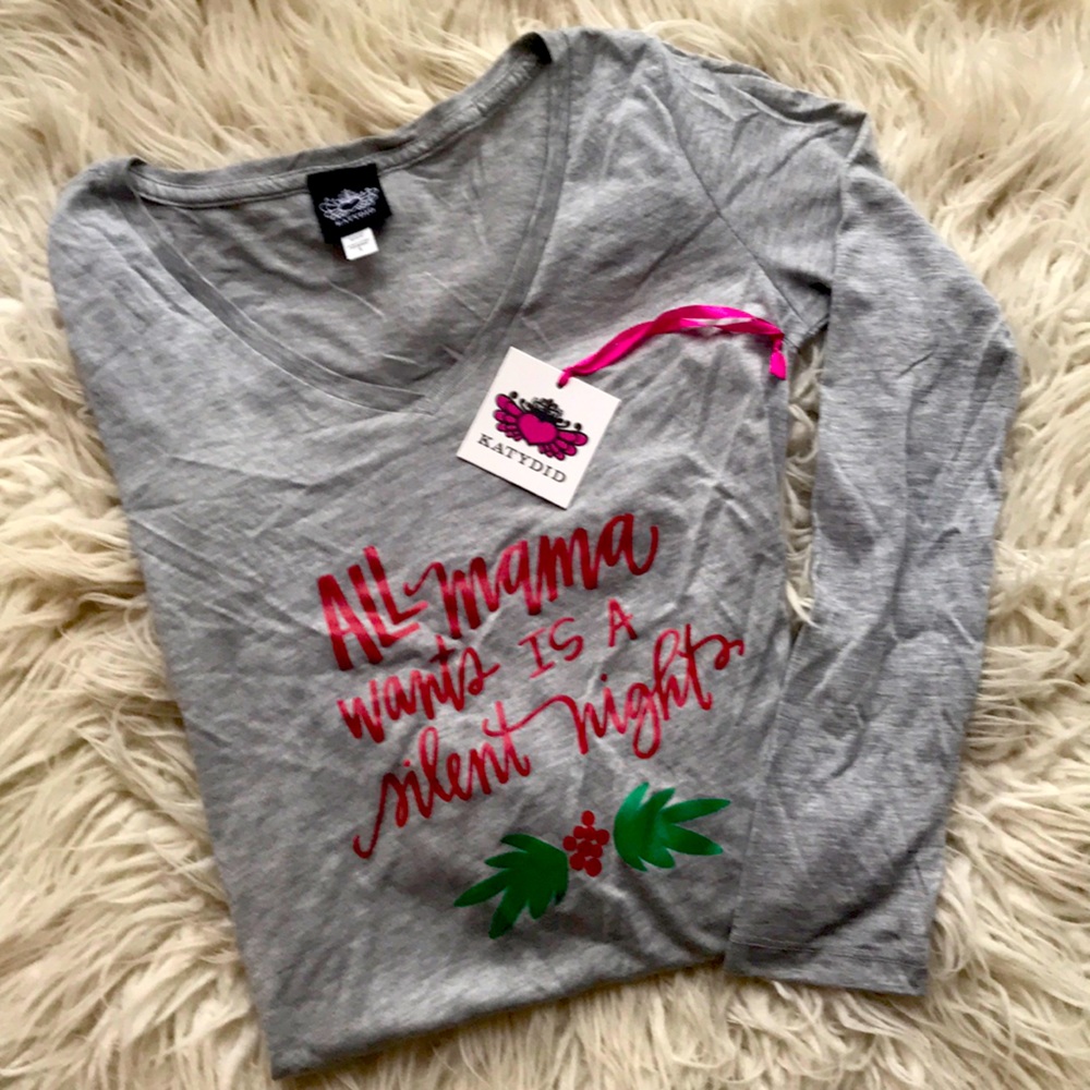 💐 Long Sleeve Holiday Graphic Tee
